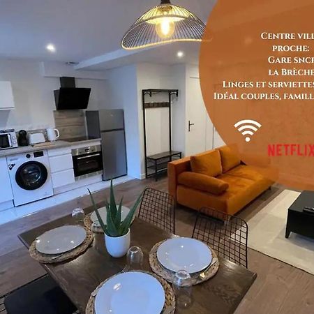 Ferienwohnung Le Jardin Niortais - Hyper Centre- Proche Gare - Paisible - Grand Jardin Prive, Wifi Hd -Netflix Exterior foto